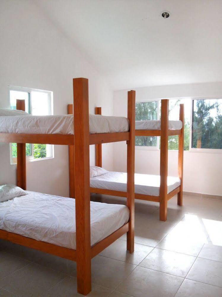 Hostel Punta Sam Cancún Exterior foto