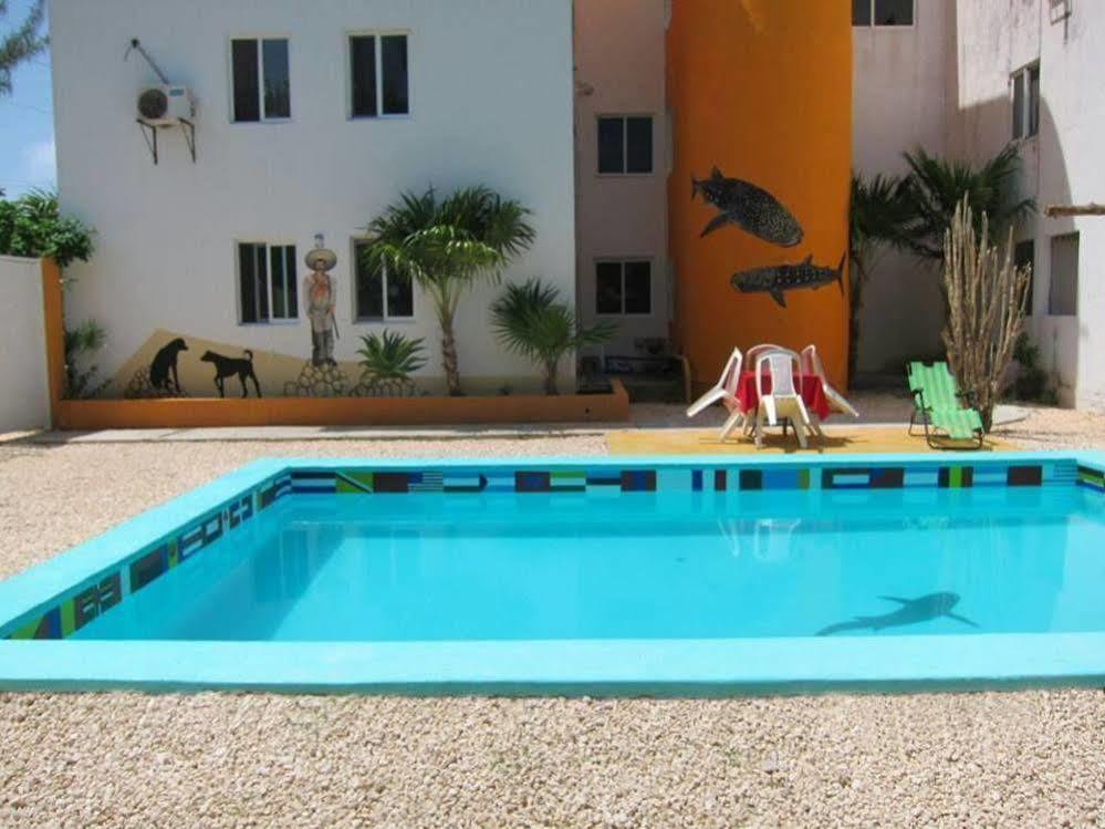 Hostel Punta Sam Cancún Exterior foto